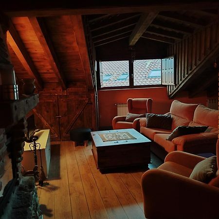 Una Casa En El Planeta Losana de Piron Bagian luar foto