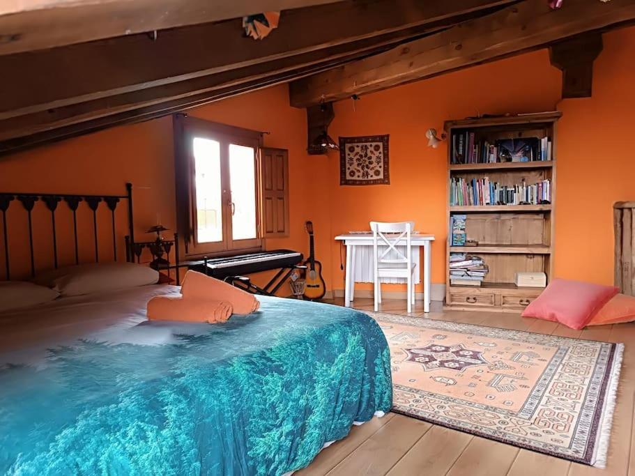 Una Casa En El Planeta Losana de Piron Bagian luar foto